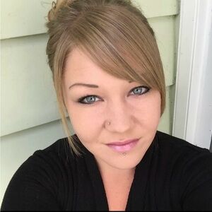 Meet your Posher, Kristin